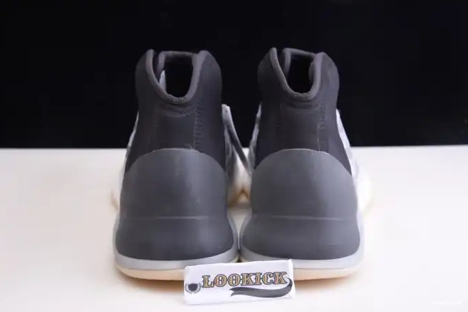 QNTM Quantum Adidas Yeezy YZY Q46473 0517